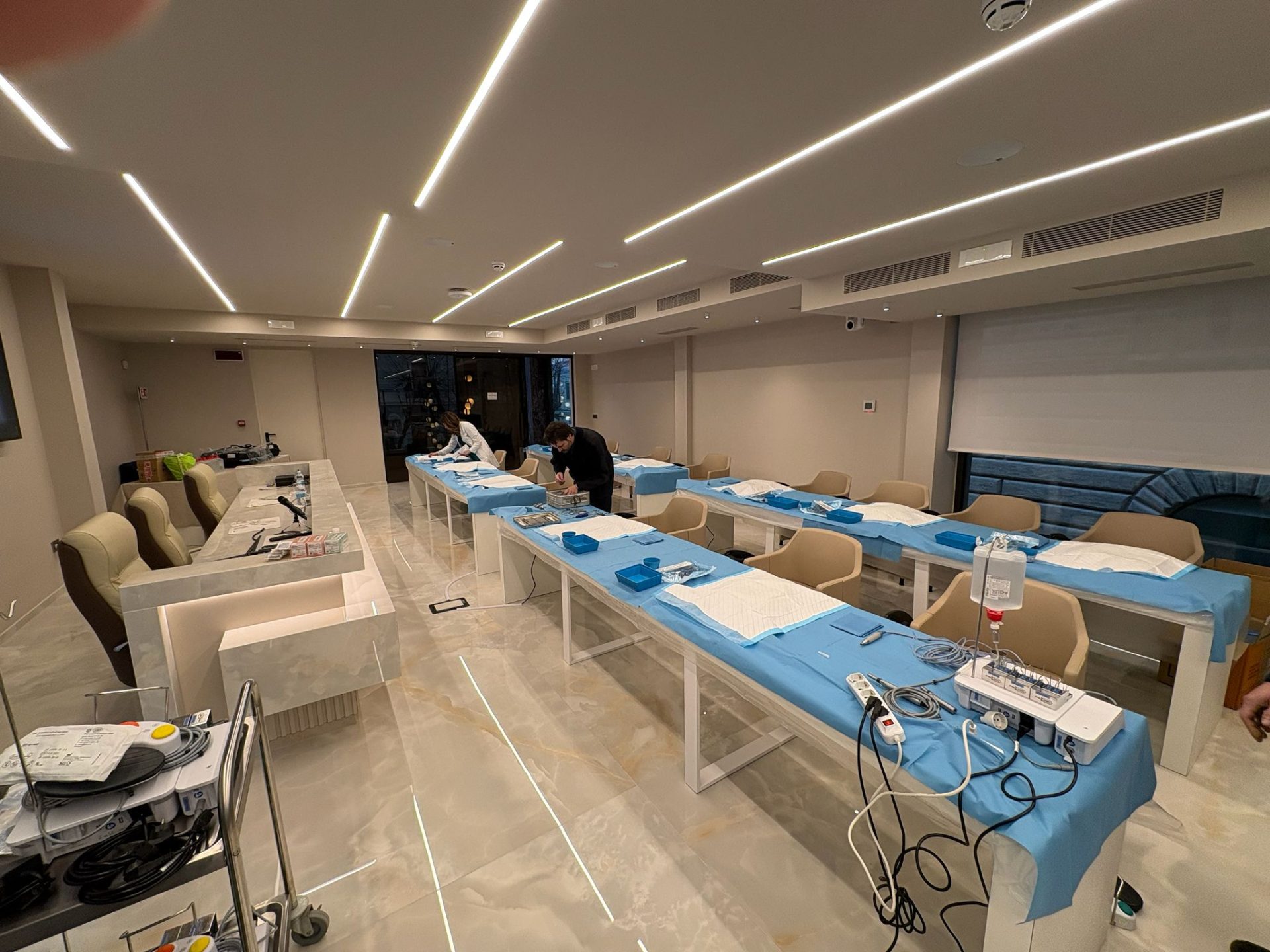 Chirurgia orale e implantologia: due giornate di dissezione anatomica applicata alla pratica clinica